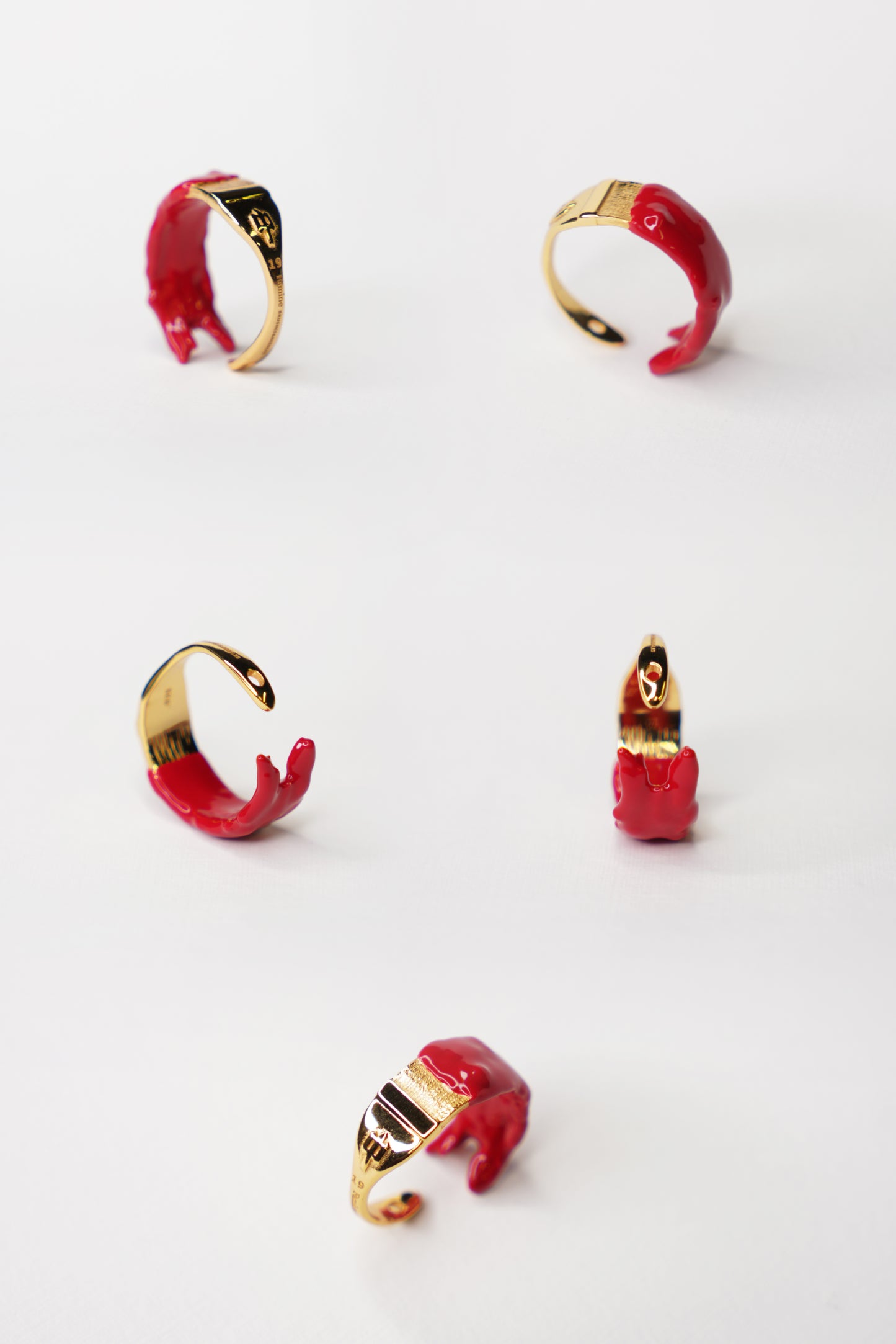 18Kt. Paintbrush Ring "Dipped"