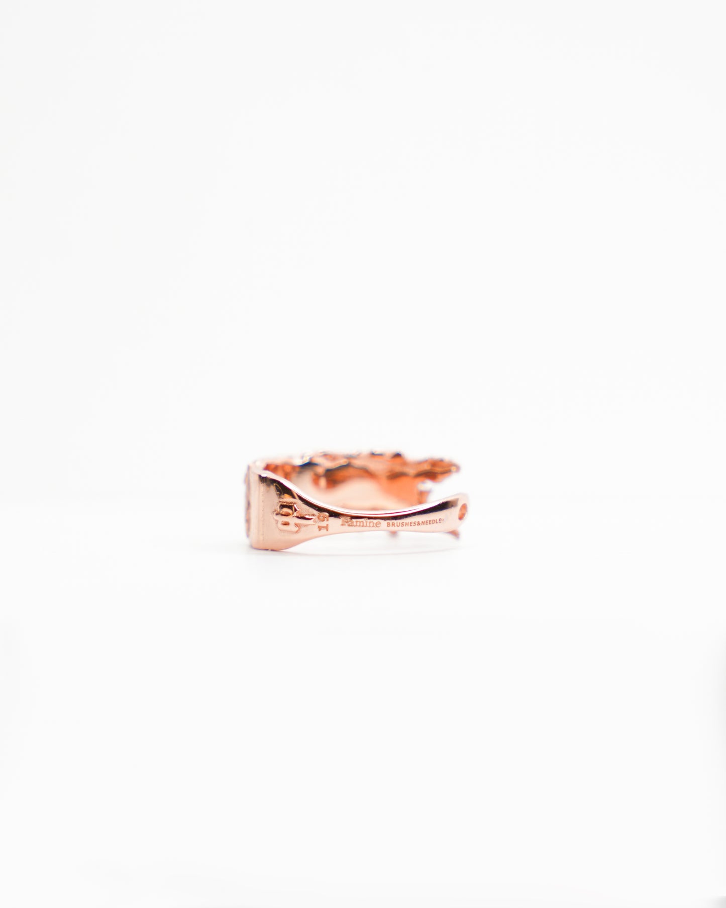 Paintbrush Ring 18Kt.